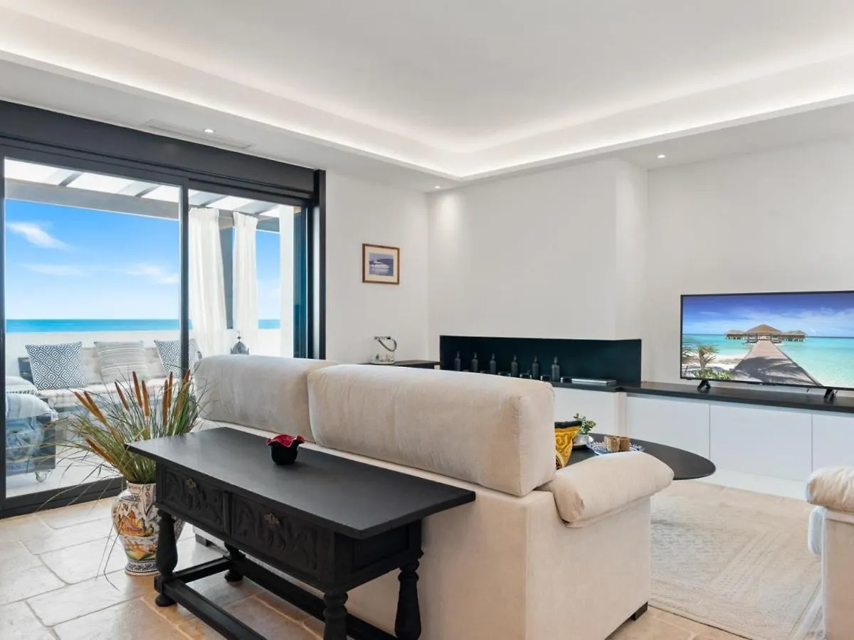Daire Frontline Mediterranean Escape Marbella